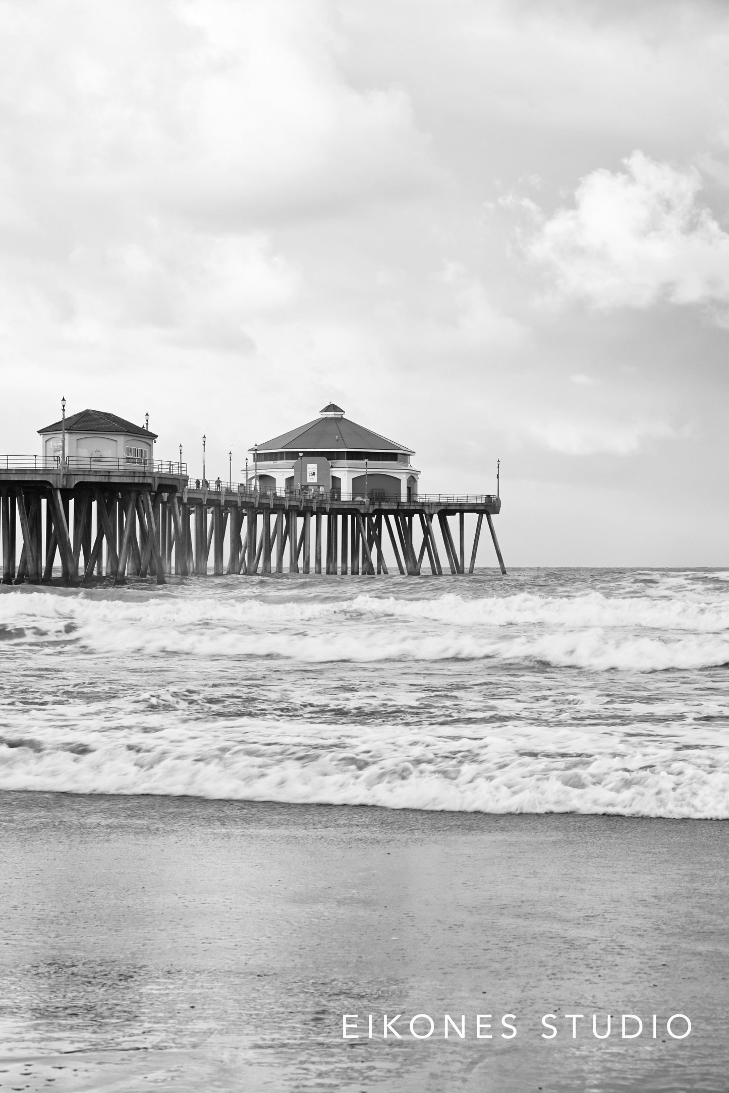 HUNTINGTON  BEACH PIER 5